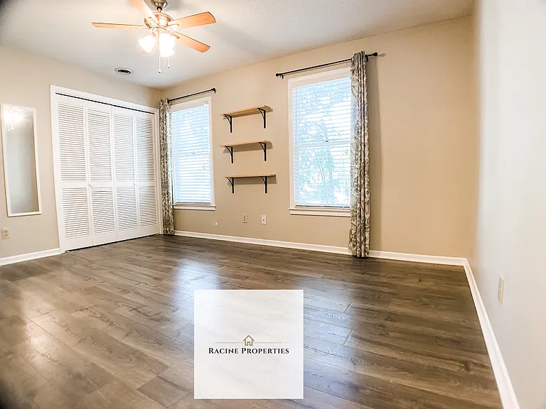 99 Falcon Crest Dr #25 — Photo 10