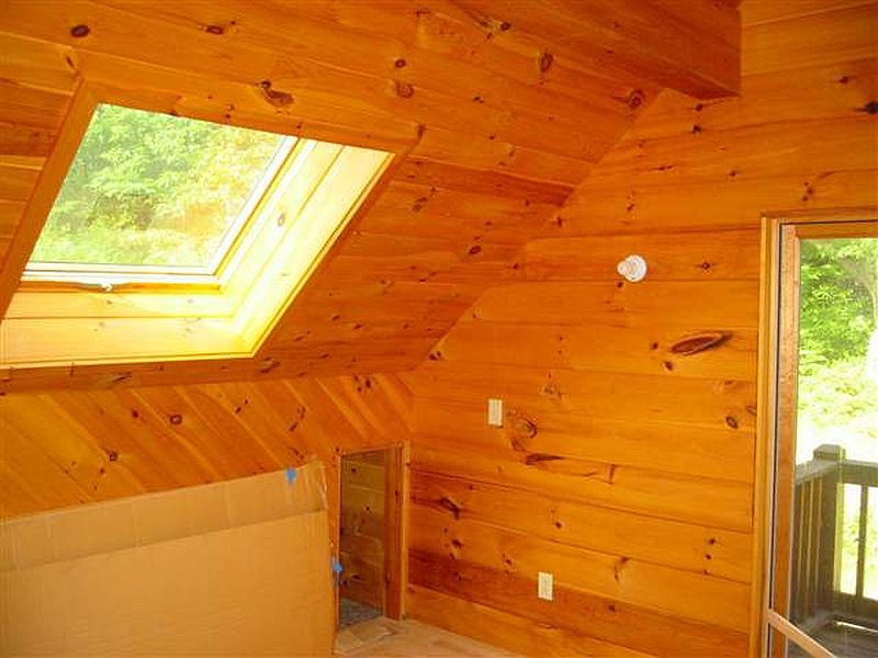 4th image of 800 GREEN HOLLOW Road
