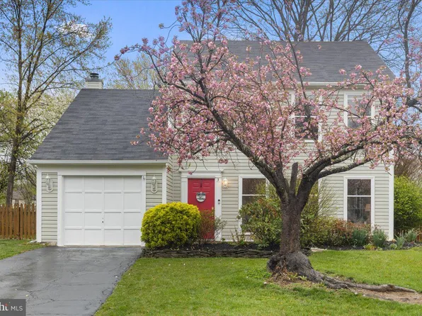 3 Newland Ct, Sterling, VA 20165