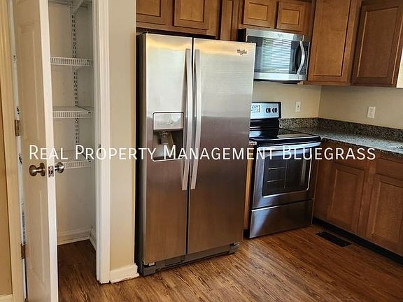 3rd image of 3708 Laredo Dr