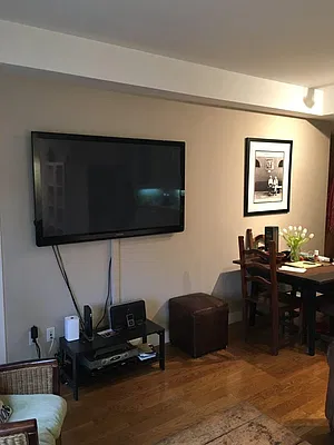 Rented by Jeffrey Mosczyc, LREB | media 22