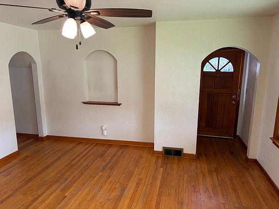 5th image of 335 S Garrard St