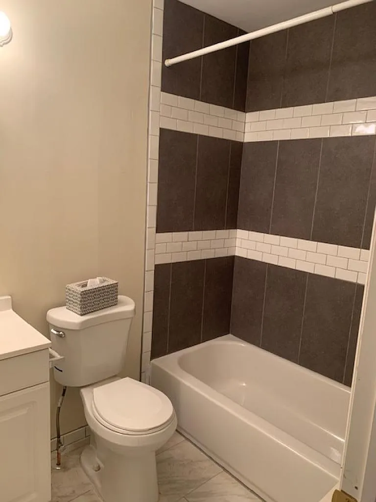 3 bed, 1600 sqft, $3,600 — Photo 2