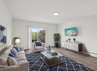 1045 River, Hyde Park, MA 02136