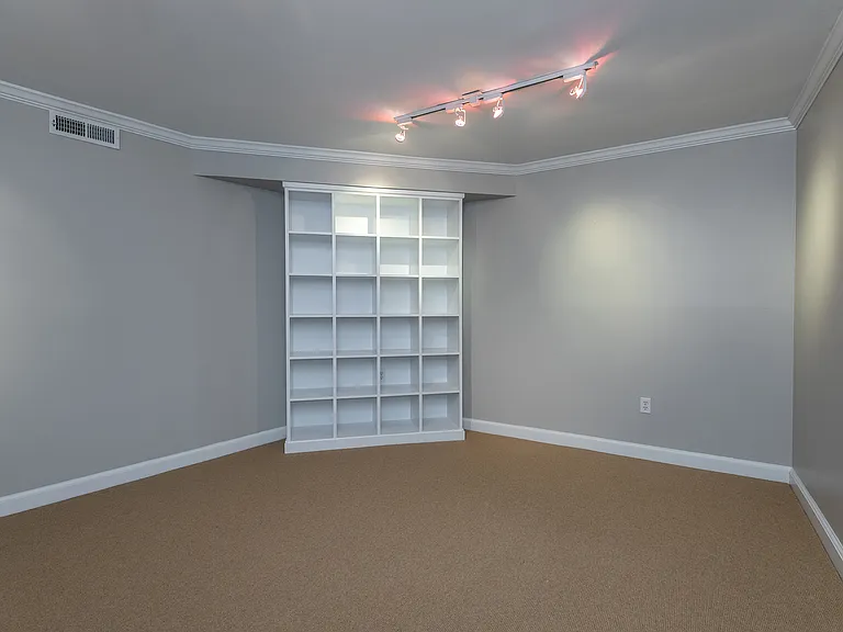 2 Emerson Ct — Photo 30