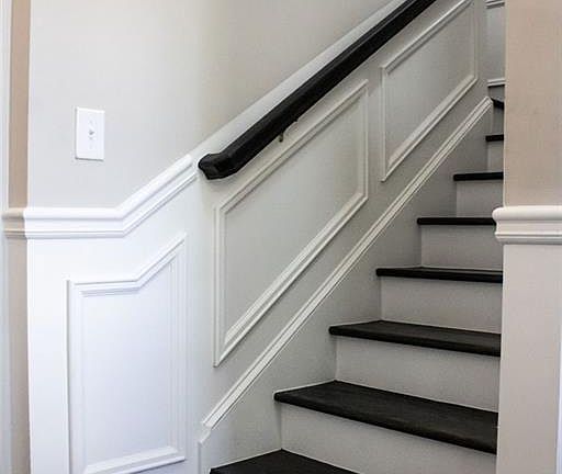 4th image of 4 Ivy Ln