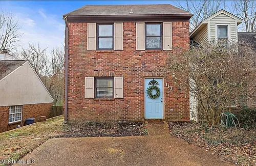 113 Amberwood Dr Photo 1