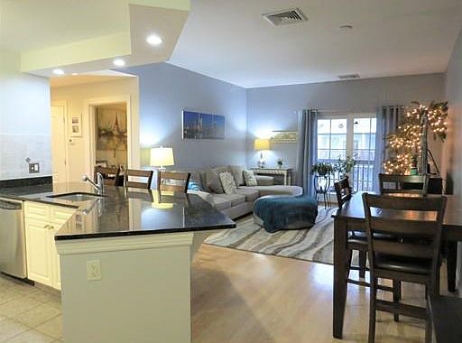 3rd image of 501 Commerce Dr Unit 1308