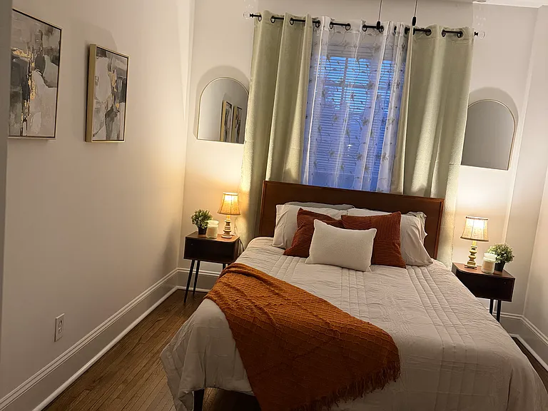 5744 Pershing Ave #1W — Photo 10
