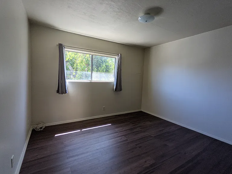 821 Olive Ave #5 — Photo 13