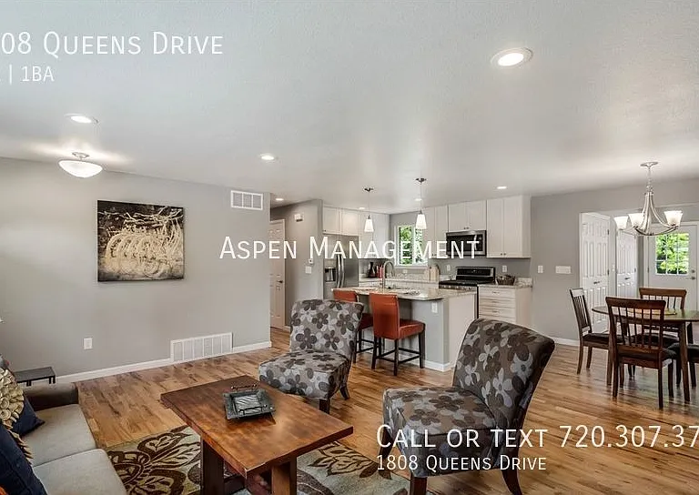 1808 Queens Dr — Photo 3