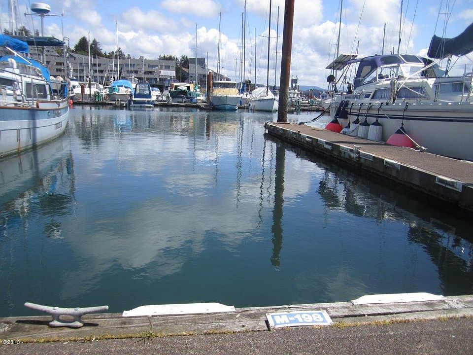 1st image of SE Bay Blvd