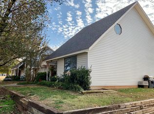 216 Mockingbird Ln, Stillwater, OK 74074