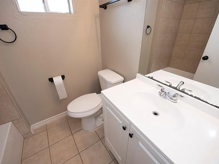 2513 Harpers Ferry Dr — Photo 27
