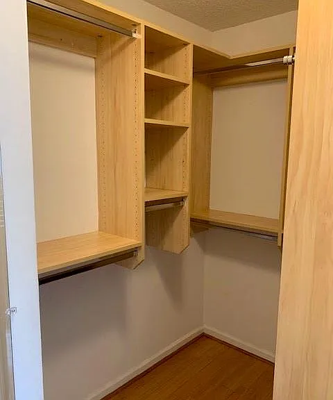 613 Granville Ct — Photo 10