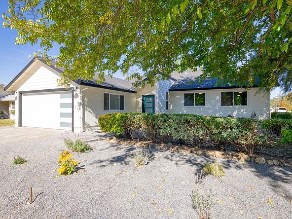 4th image of 4100 Pinot Drive