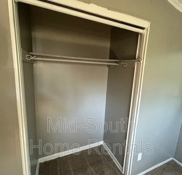 803 Ledbetter Ave — Photo 14