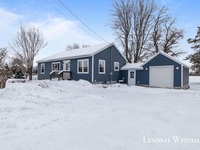 2059 W County Farm Rd, Sheridan, MI, 48884