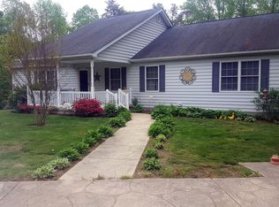 40305 Coonhunters Rd, Loveville, MD 20656