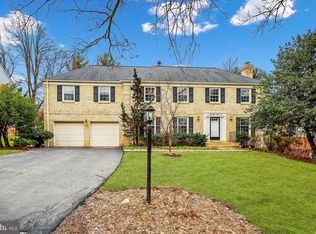 8836 Copenhaver Dr, Rockville, MD