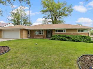 1124 Midland St, Syracuse, NE 68446