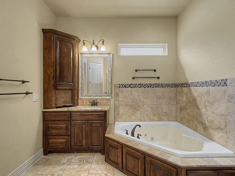 6600 Willowridge Ln — Photo 15