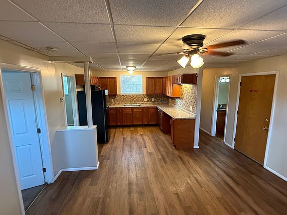 2nd image of 2965 Columbus St Suite D