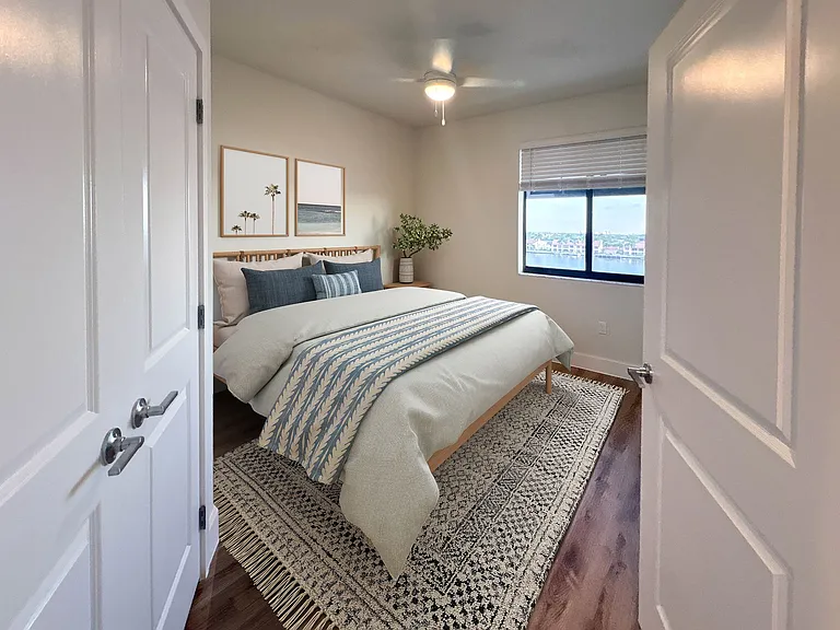 Bimini Square Apartments — Photo 71