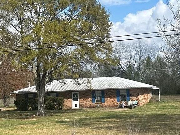 2nd image of 4417 Chataignier Rd