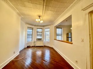 162 Underhill Ave #3B, Brooklyn, NY 11238