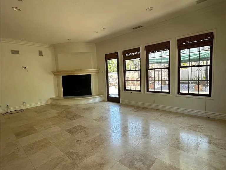 25351 Mustang Dr — Photo 17