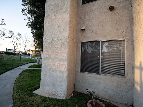 2nd image of 12710 Lakeshore Dr APT C