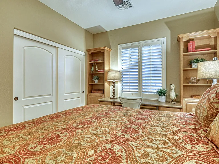 Second Bedroom w/Built-in Desk