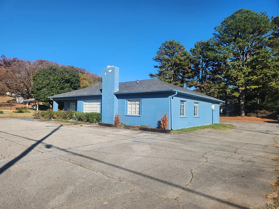 3011 Jenny Lind Rd #1