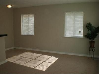 5th image of 130 N King St