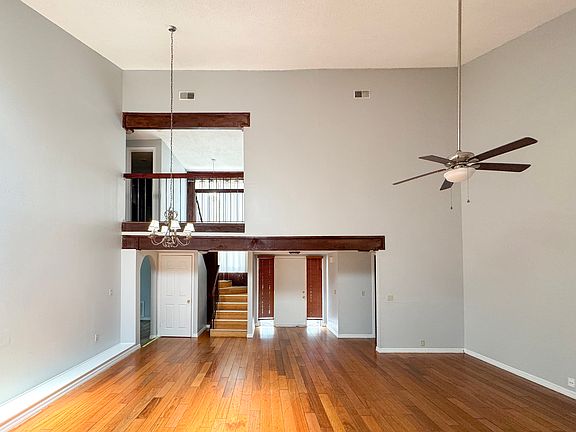 5th image of 5541 Bay Lagoon Cir