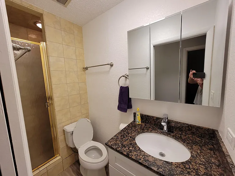 2FL HALL BATH