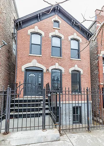 1839 S Loomis St #1R Photo 1