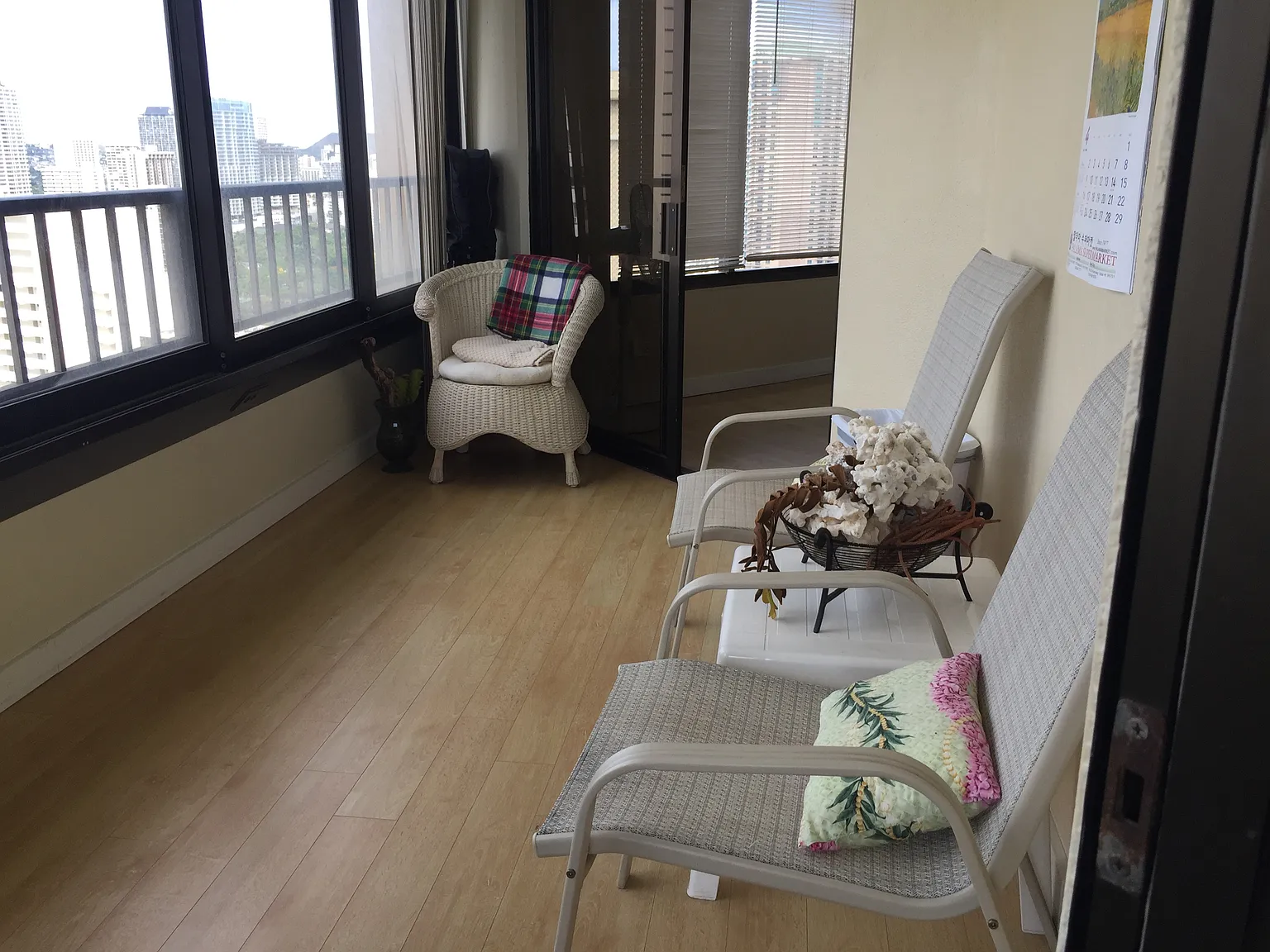 1 bed, 724 sqft, $3,200 — Photo 2