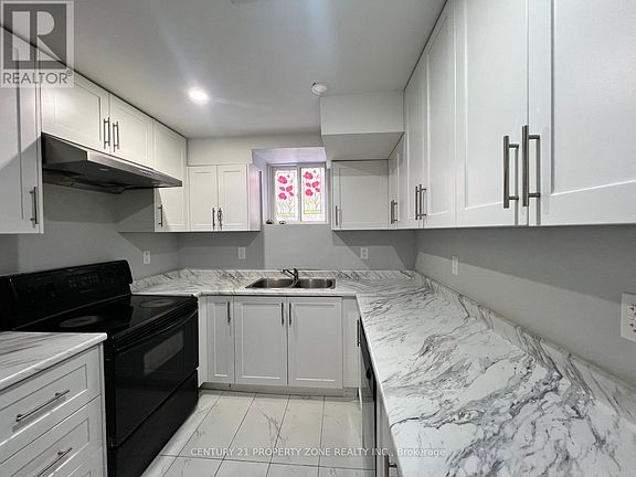 3rd image of 16 Cottontail Rd #Basement