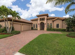 8989 Crooked Stick Ct, Naples, FL 34113