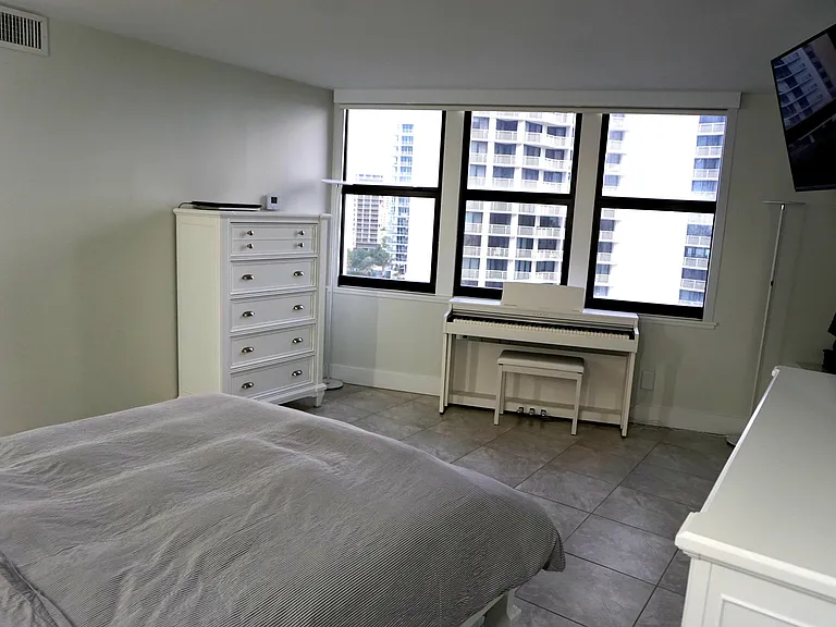 2800 N Ocean Dr #B-12C — Photo 11