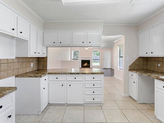5th image of 4204 Waterwood Dr