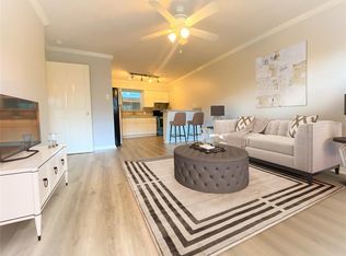 911 Byrne St APT 1, Houston, TX 77009