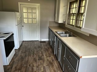 908 E Brookline St, Winston Salem, NC 27107