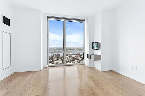 Rented by (Legacy) Elegran | media 27