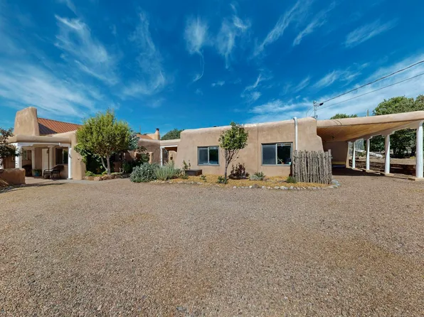 1026 Calle Largo, Santa Fe, NM 87501