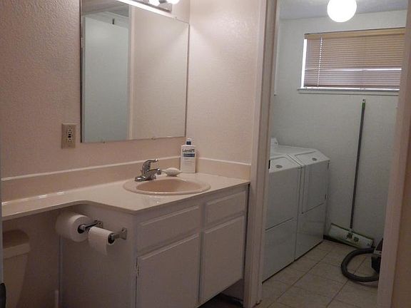 5th image of 2597 Glen Hedge Ct