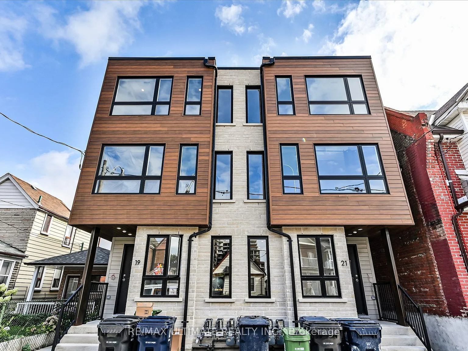 3 bed, $3,250 — Photo 1