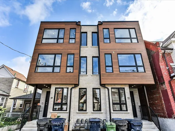 21 Lappin Ave #1, Toronto, ON M6H 1Y3